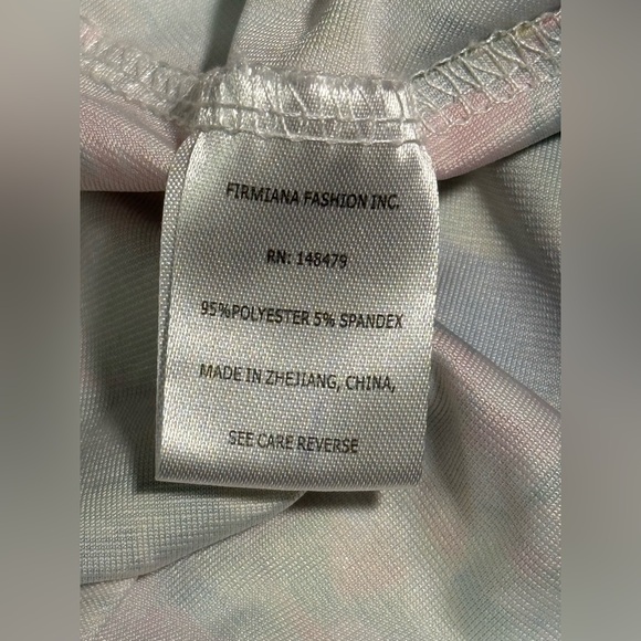 Lily by Firmiana Floral Multicolor Women's Top. 2XL - Picture 4 of 5